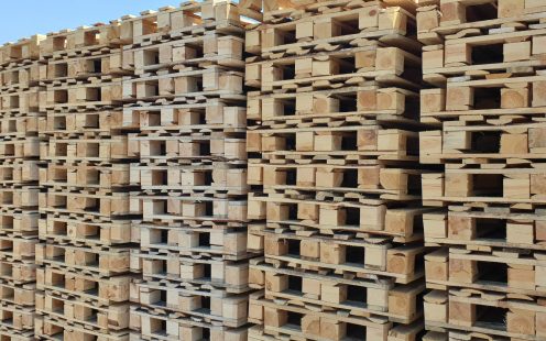 Pallets produced from waste wood | Pipelife