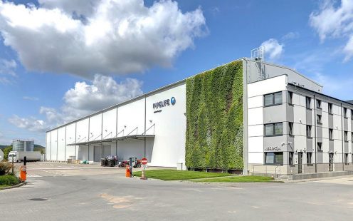 Green-Wall-at-Pipelife-Poland